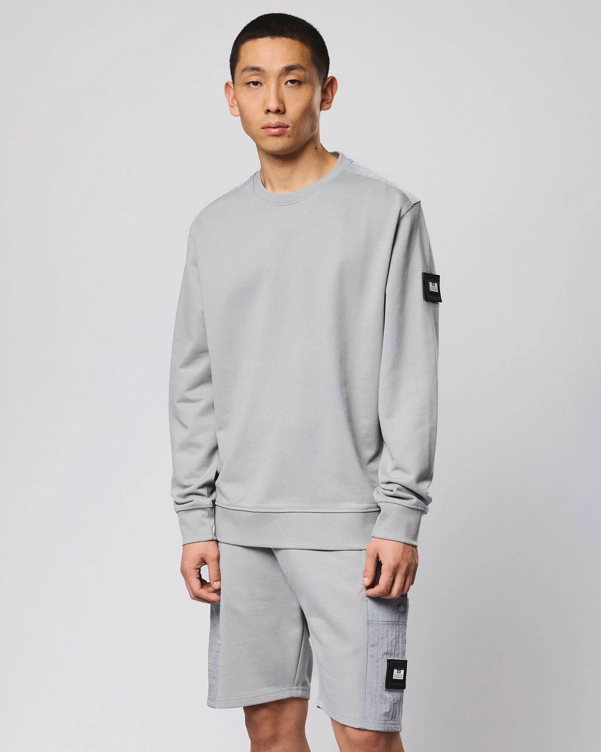 Tops and jumpers